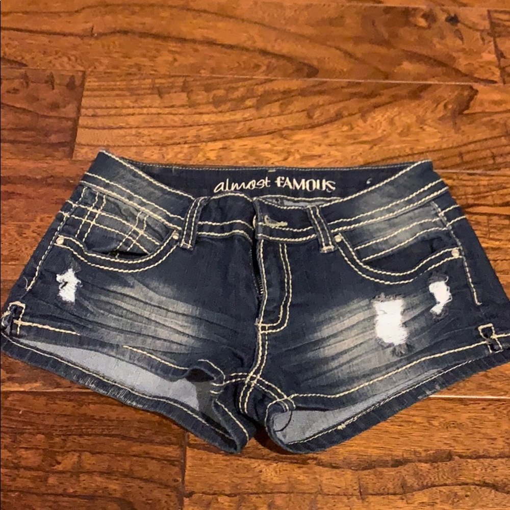Almost Famous size 5 Jean shorts